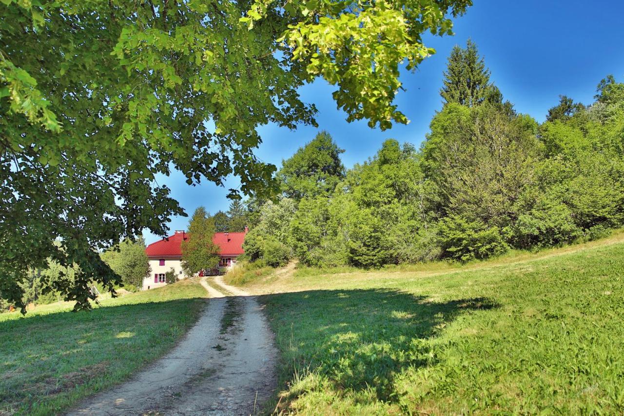 Bed and Breakfast Ch'Tit Jura Les Moussieres Exterior foto